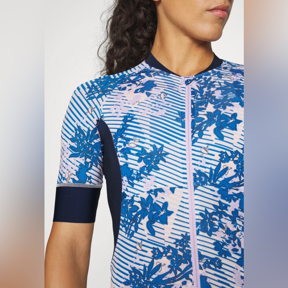 Sweaty Betty Cycling Short Sleeve Jersey Blue Floral Grid Print ~ Sizes: Various - Picture 6 of 14